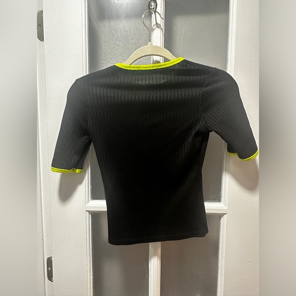 Boohoo Black and Neon Green Shirt - Picture 7 of 7